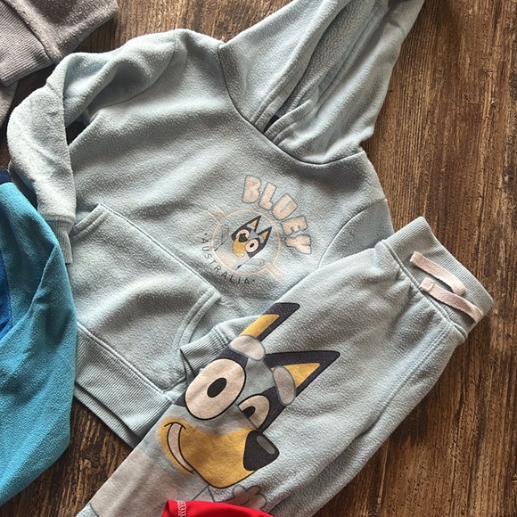 2T Character Bundle - Picture 4 of 5